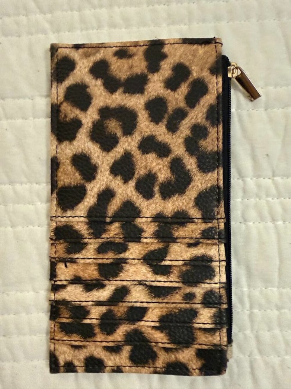 Slim Animal Print Credit Card Sleeve Wallet Zipper Pouch NEW - Picture 1 of 2